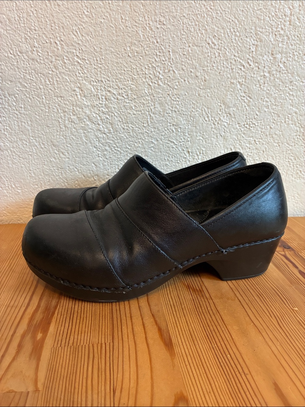 Dansko Black Slip-On Leather Clogs Size 38